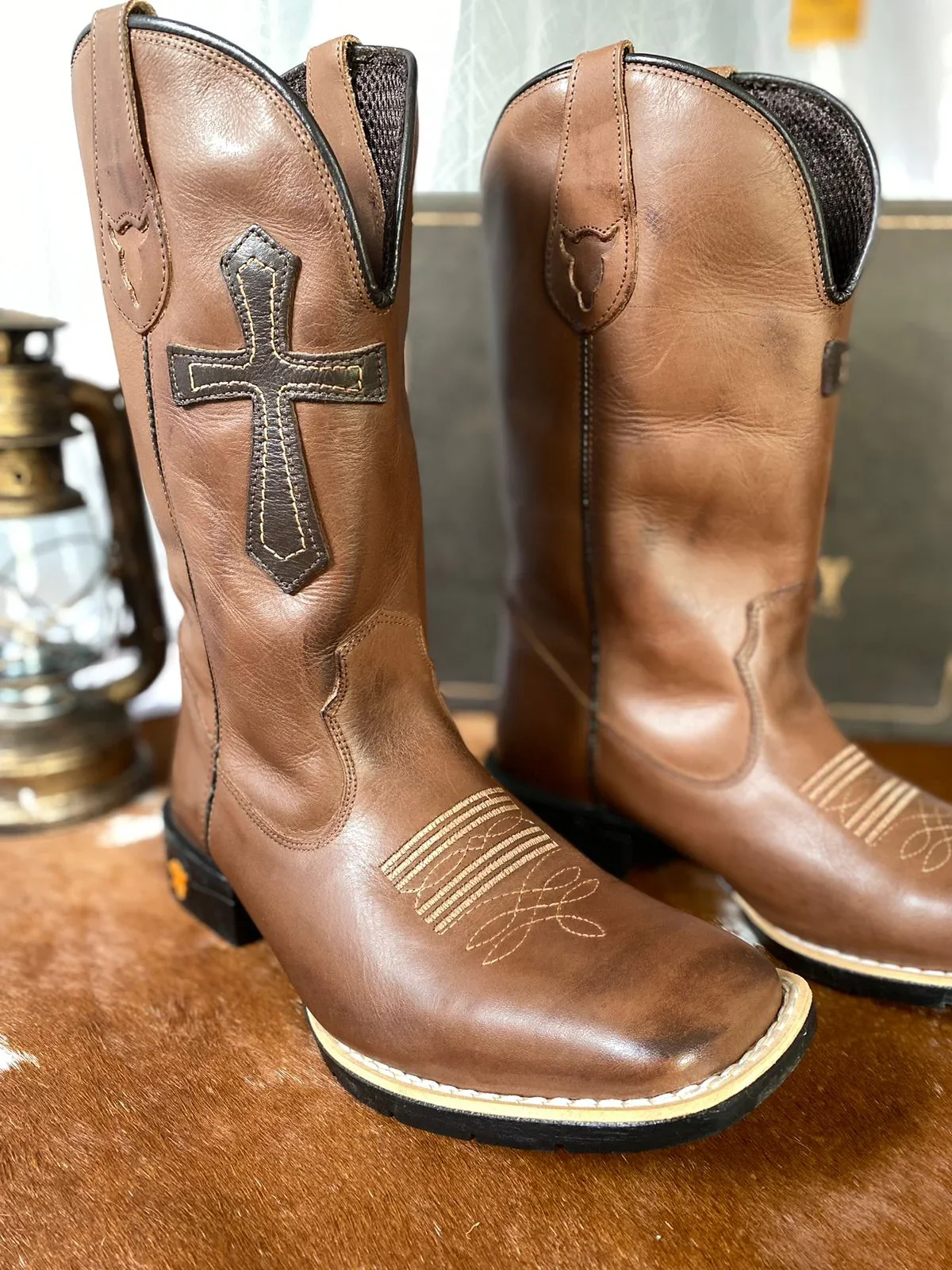 Bota Texana Cano Longo Masculina, Cruz